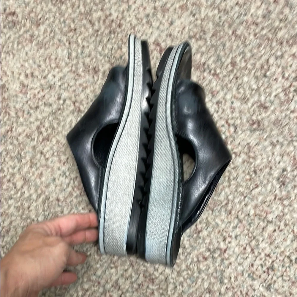 Naot Black Leather wedge Slide Sandals - Picture 7 of 10